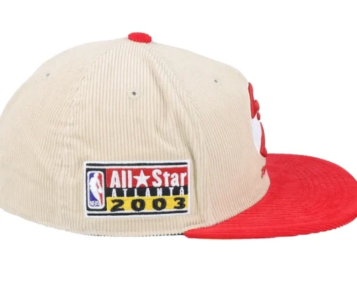 Online Mitchell & Ness Atlanta Hawks Team Cord Off White/Red Fitted - Beige