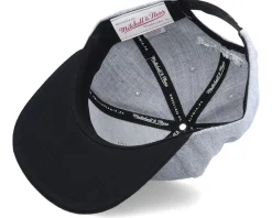 Hot Mitchell & Ness Blank Grey/Black Snapback -