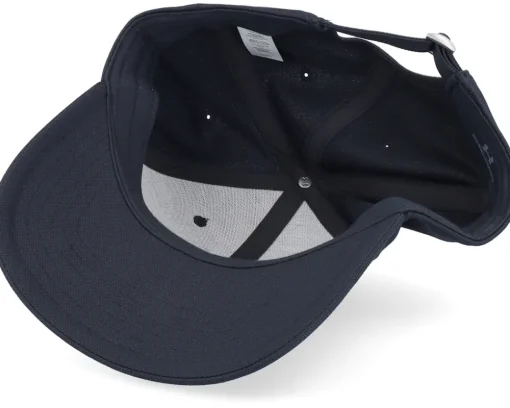 Adjustable-Under Armour Blitzing Black Adjustable -