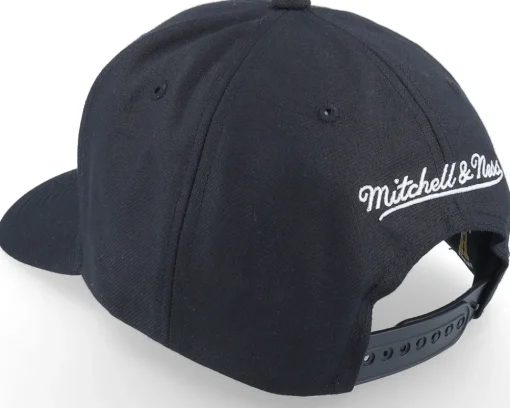 Sale Mitchell & Ness Boston Bruins Team Ground 2.0 Pro Adjustable - Black
