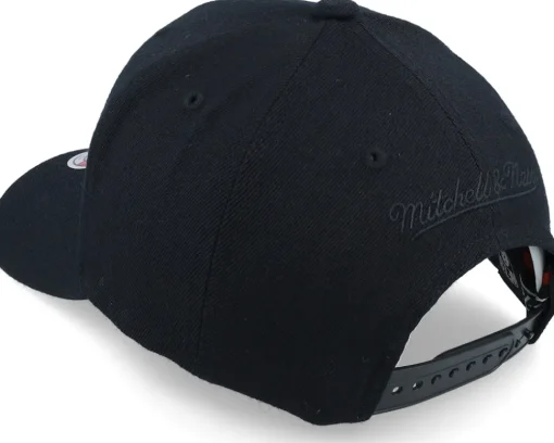 Adjustable-Mitchell & Ness Brooklyn Nets Black Out Arch Black Adjustable -