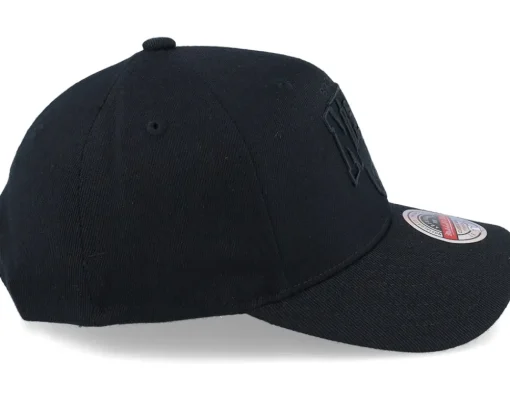 Adjustable-Mitchell & Ness Brooklyn Nets Black Out Arch Black Adjustable -