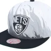 Snapback-Mitchell & Ness Brooklyn Nets Hot Fire Snapback - White