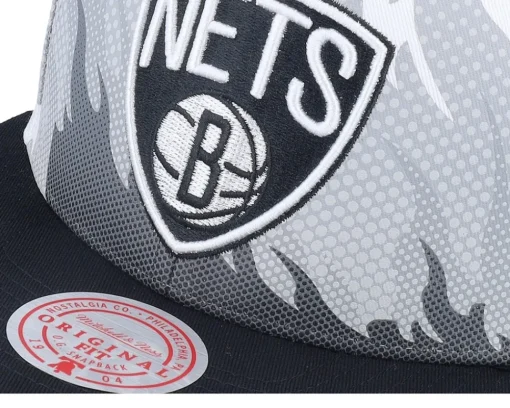 Snapback-Mitchell & Ness Brooklyn Nets Hot Fire Snapback - White