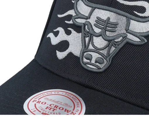 Sale Mitchell & Ness Chicago Bulls Beautiful Chaos Pro A-frame Adjustable - Black