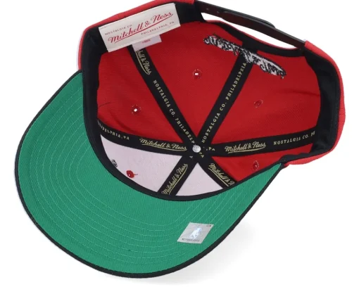 Adjustable-Mitchell & Ness Chicago Bulls Boom Text Pro Red/Black Adjustable -