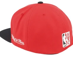 Fitted-Mitchell & Ness Chicago Bulls Coast2coast Red/Black Fitted -