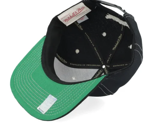 Best Mitchell & Ness Chicago Bulls Contrast Natural Snapback - Black