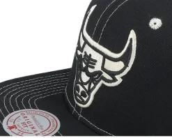 Best Mitchell & Ness Chicago Bulls Contrast Natural Snapback - Black