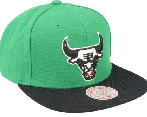 Sale Mitchell & Ness Chicago Bulls Core Basic /Black Snapback - Green