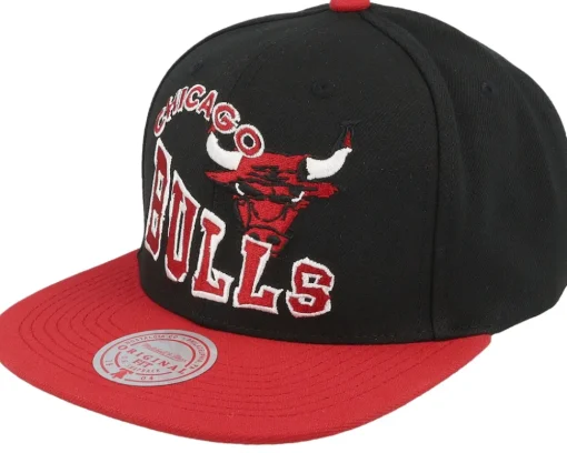 Snapback-Mitchell & Ness Chicago Bulls Crooked Path Snapback - Black