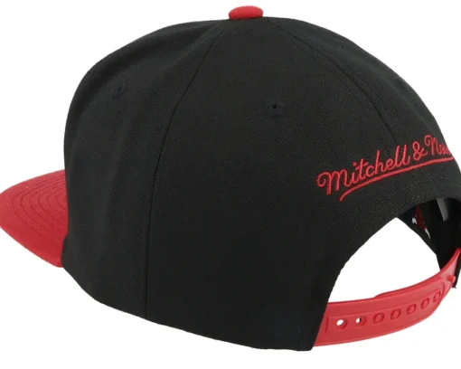 Snapback-Mitchell & Ness Chicago Bulls Crooked Path Snapback - Black