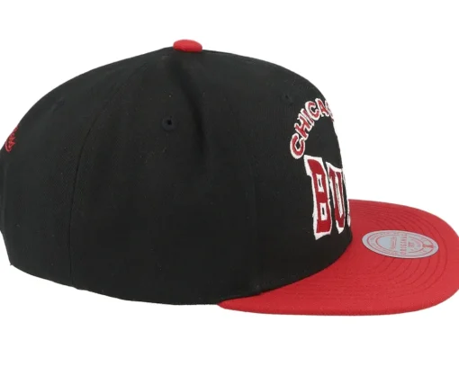 Snapback-Mitchell & Ness Chicago Bulls Crooked Path Snapback - Black