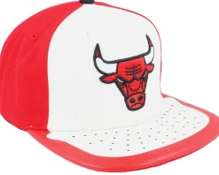 Sale Mitchell & Ness Chicago Bulls Day One White/Red Snapback -