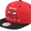 Snapback-Mitchell & Ness Chicago Bulls Monument Red/Black Snapback -