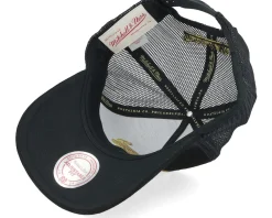 Trucker-Mitchell & Ness Chicago Bulls Suede Trucker - Black