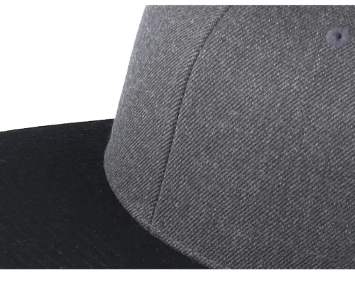 Online Yupoong Classic Charcoal/Black Snapback - Grey