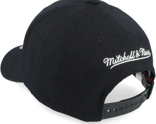 Adjustable-Mitchell & Ness Detroit Red Wings Horizon Patch Classic Red Adjustable - Black