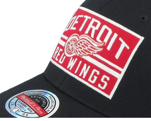 Adjustable-Mitchell & Ness Detroit Red Wings Horizon Patch Classic Red Adjustable - Black