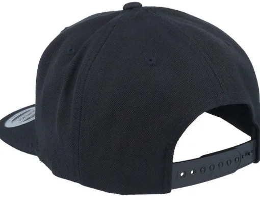 Snapback-Scenes Family Horror Ii Black Snapback -