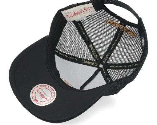 Trucker-Mitchell & Ness Hatstore Exclusive x Brooklyn Nets Amber Velvet Trucker - Black