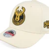 Adjustable-Mitchell & Ness Hatstore Exclusive x Milwaukee Bucks Limestone Stone/White Adjustable - Beige