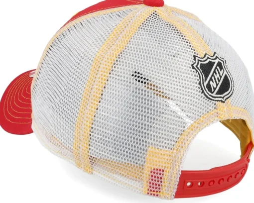 Trucker-Outerstuff Kids Calgary Flames Lockup Meshback Cap /White/Yellow Trucker - Red