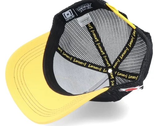 Trucker-Capslab Looney Tunes Daffy Duck /Yellow Trucker - Black