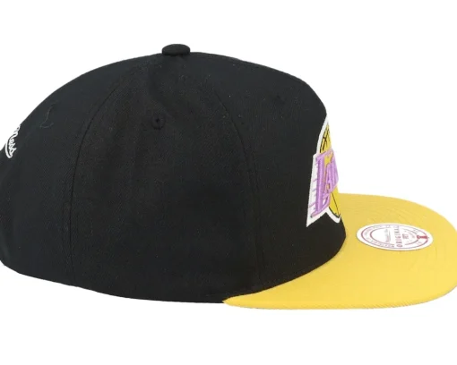 Snapback-Mitchell & Ness Los Angeles Lakers Core Basic /Gold Snapback - Black