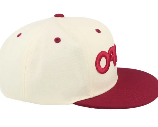 Golf-Oakley Mark Iii Arctic White/Iron Red Snapback -