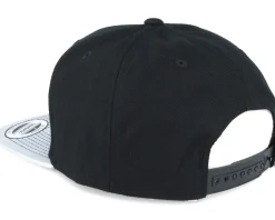 Snapback-Yupoong Metallic Visor Black/Silver Snapback -