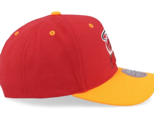 Adjustable-Mitchell & Ness Miami Heat All In 2.0 Pro /Yellow Adjustable - Red