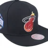 Sale Mitchell & Ness Miami Heat Conference Patch Black Snapback -