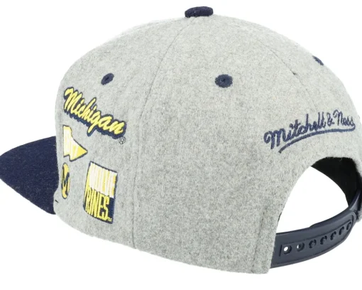 Outlet Mitchell & Ness Michigan Wolverines Melton Patch /Navy Snapback - Grey
