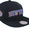 Outlet Mitchell & Ness New York Knicks Triple Play Snapback - Black