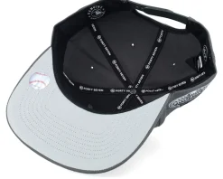Sale 47 Brand New York Yankees Sure Shot Under Captain Charcoal Snapback -