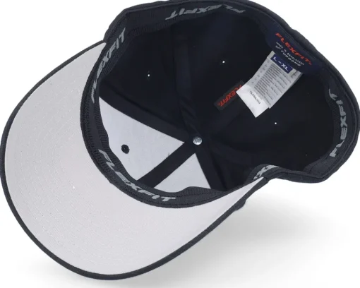 Sale Wild Spirit Outdoor Clothing Forest Lake Black Flexfit -