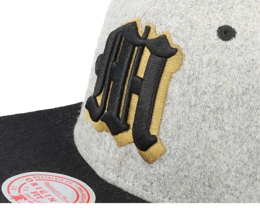 Snapback-Mitchell & Ness Own Brand Melton Patch /Black Snapback - Grey