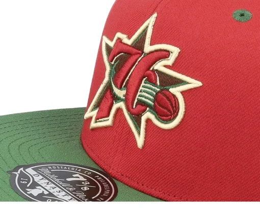 Fitted-Mitchell & Ness Philadelphia 76ers Nightmare /Green Fitted - Red