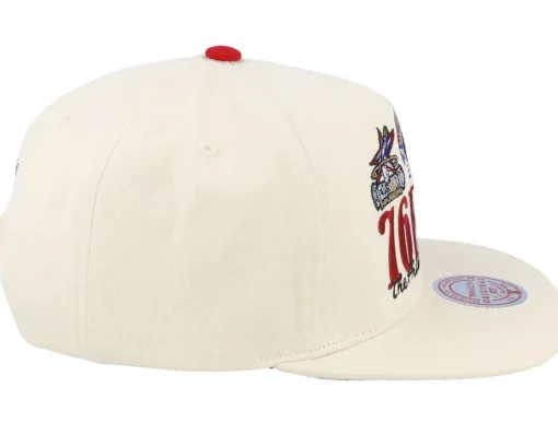 Snapback-Mitchell & Ness Philadelphia 76ers Reframe Retro Off Snapback - White