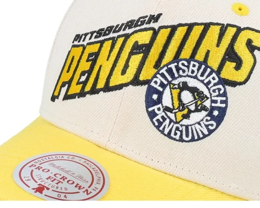Adjustable-Mitchell & Ness Pittsburgh Penguins Retro Type Pro Off White/Yellow Adjustable - Beige