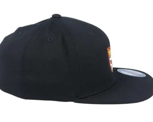 New Iconic Skull Crown Flat Brim Black Fitted -