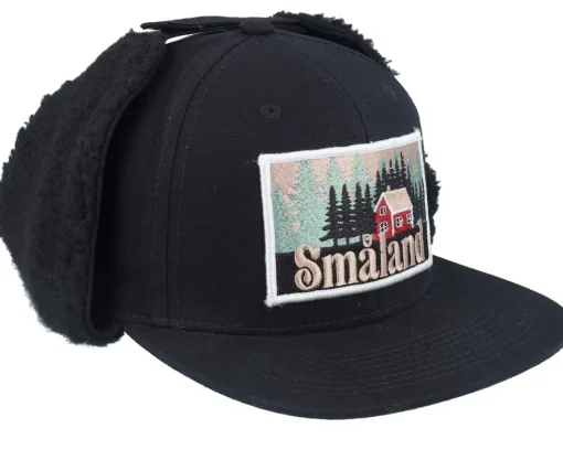Earflap-Wild Spirit Småland Canvas Flatbrim Black Earflap -