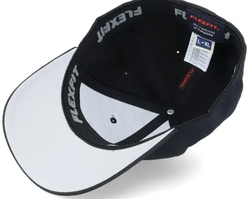 New Iconic Stylistic Wolf Black Flexfit -