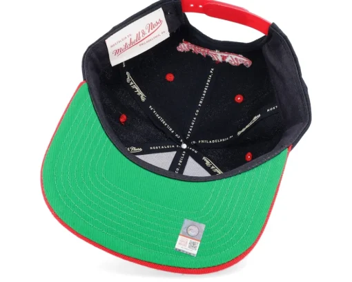 Snapback-Mitchell & Ness University Of Nevada L.v. Monument Black/Red Snapback -